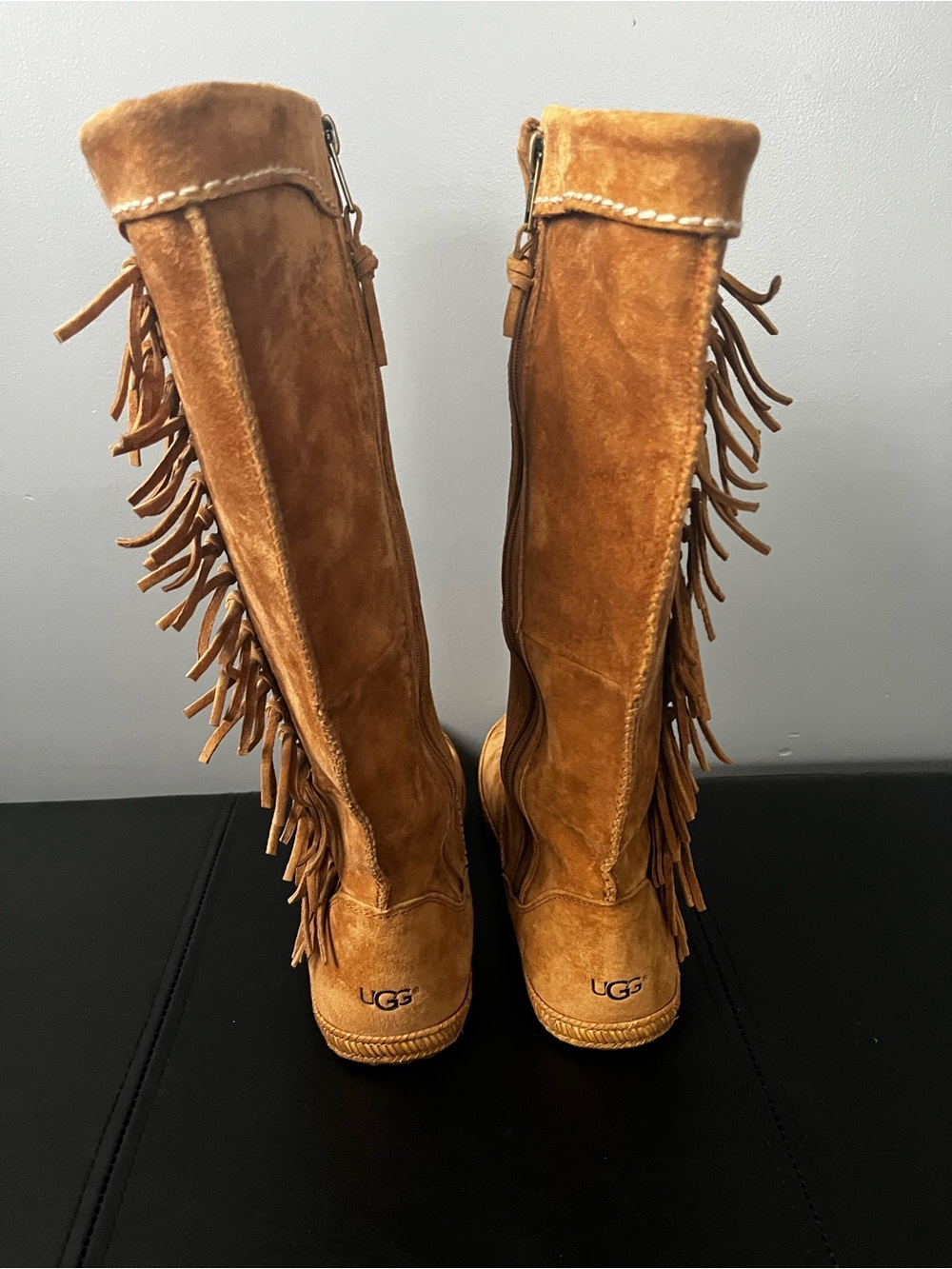 UGG Mammoth Moccasin Suede Leather Tall Fringed Boots Size 8.5 - Picture 5 of 8